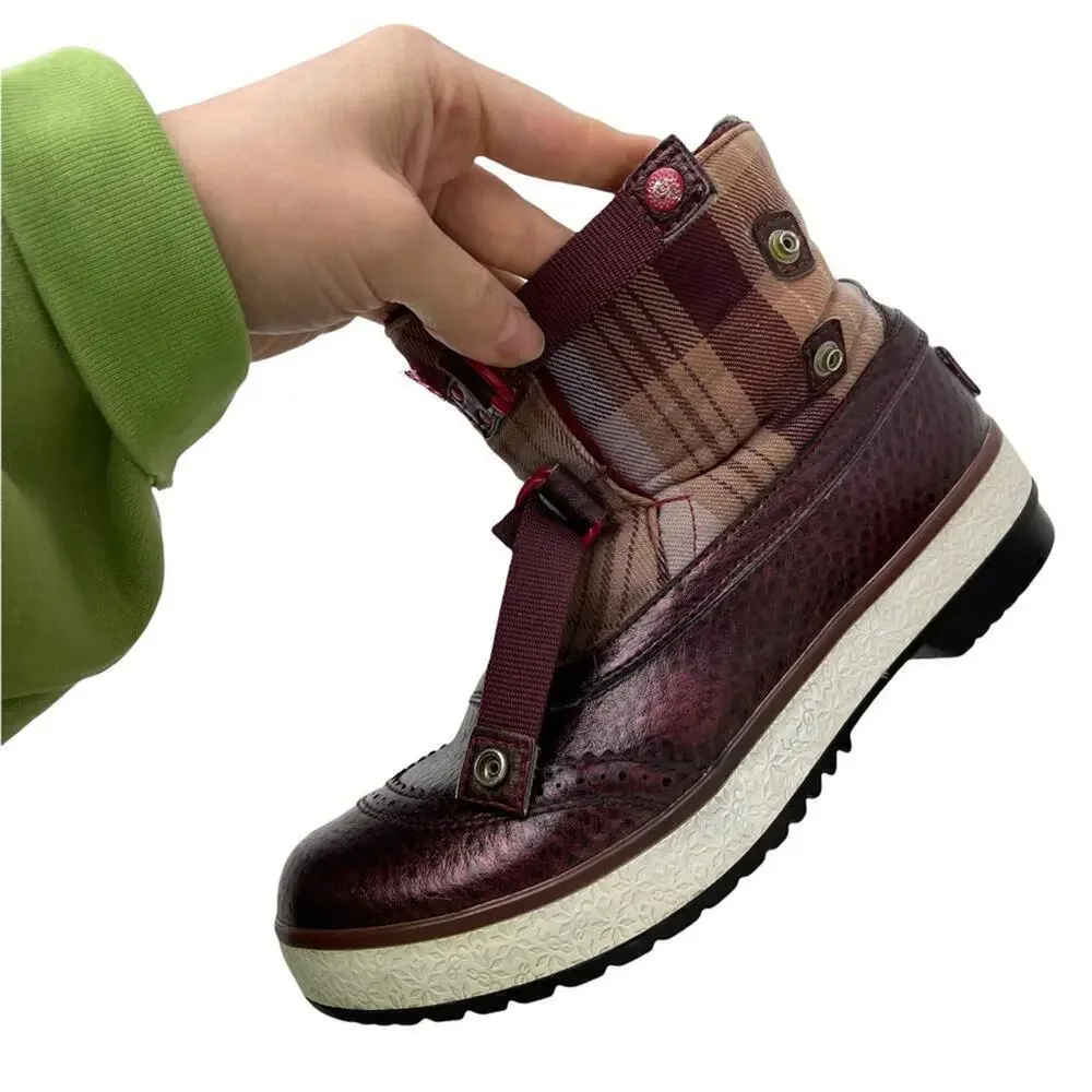 UGG Plaid Marrais Double Buckle Waterproof Lined Leather Upper Boots Womens 7